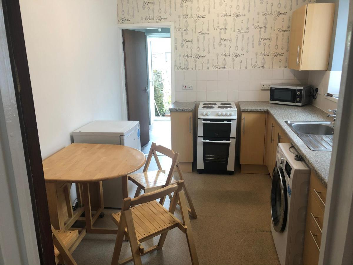 Eluneds Place Coelbren Εξωτερικό φωτογραφία